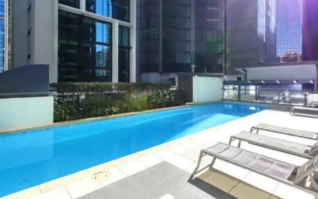 Open 1 Bedroom Apartment in Brisbane City