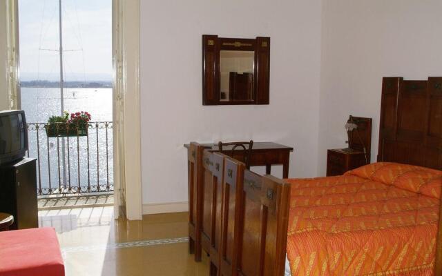 Ortigia Cameraconvista B&B