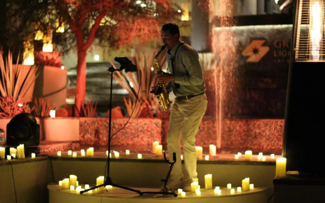 Отель GR Solaris Lighthouse Los Cabos