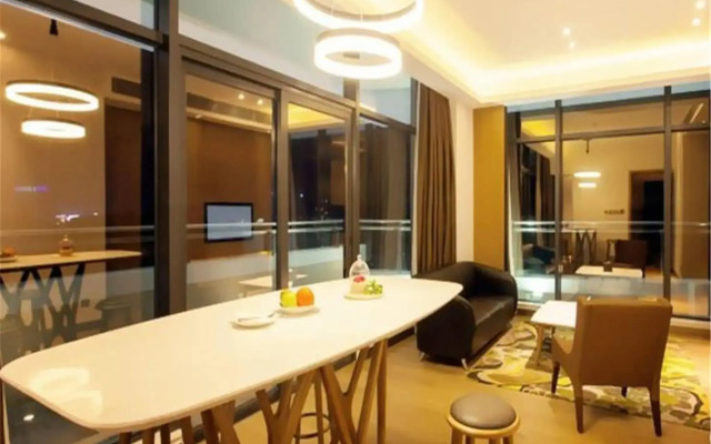 The Summit Hotel