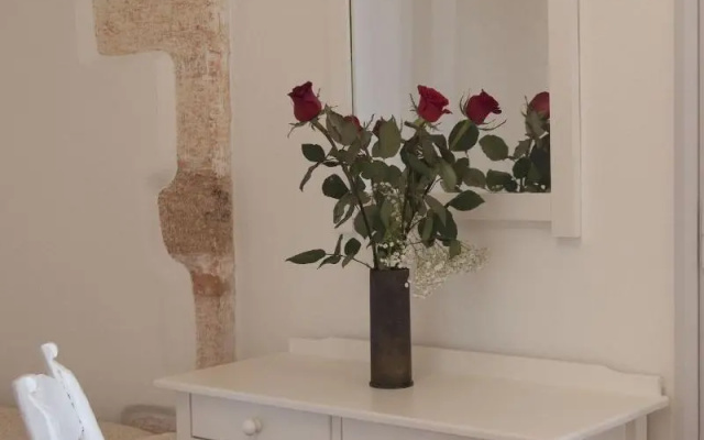 Kasteli Suites