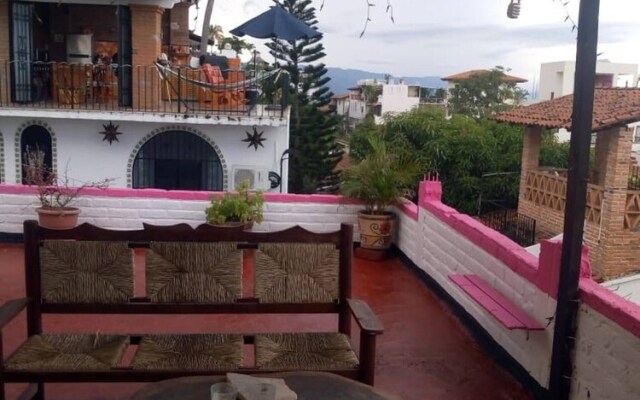 Galeana St 1 Apartment Downtown Pv