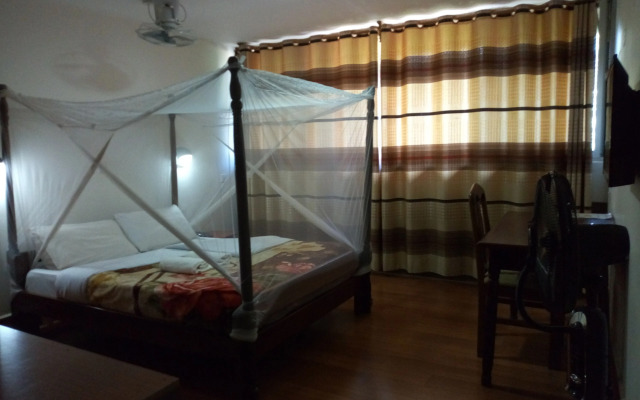 Entebbe Flight Motel