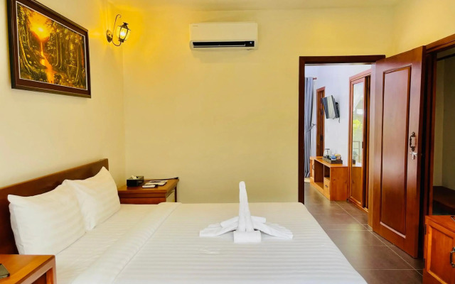 Sea Breeze Resort