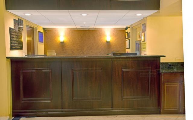 Days Inn Fayetteville