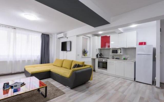 Royal Accommodation