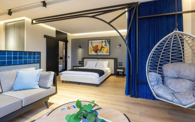 Upside Apartments