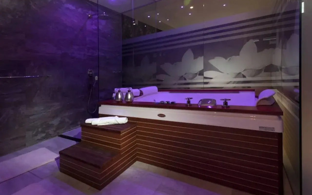 Boban Luxury Suites