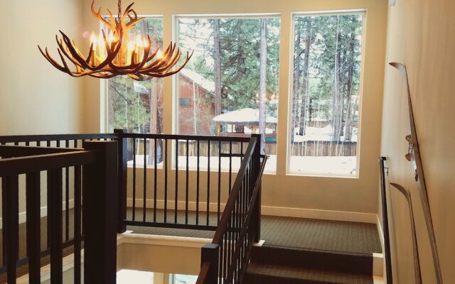 Deerfield Lodge at Heavenly