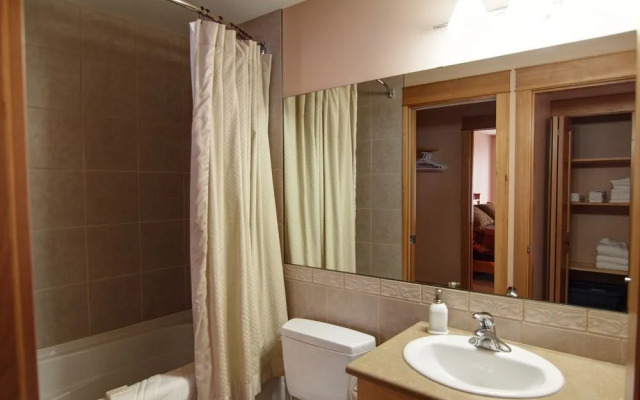 Mountain Town Properties Cascade Lodge 2E