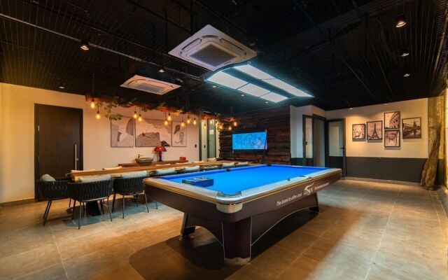 Cozy Front Beach House wid Private Beach