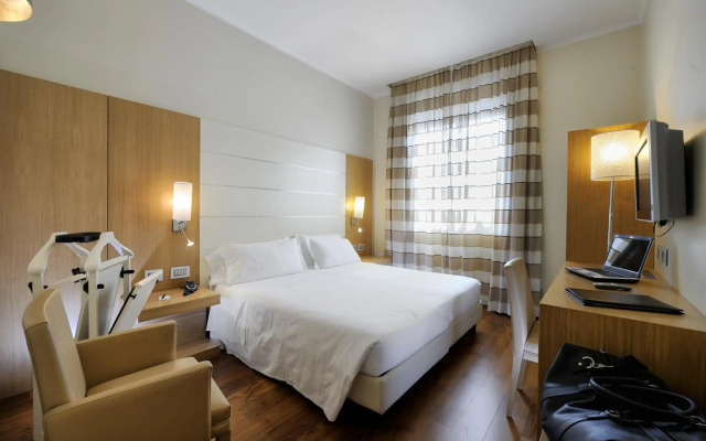 Canada Hotel