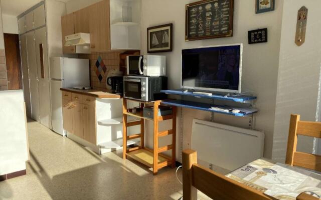 Appartement Balaruc-les-Bains, 1 pièce, 2 personnes - FR-1-553-72