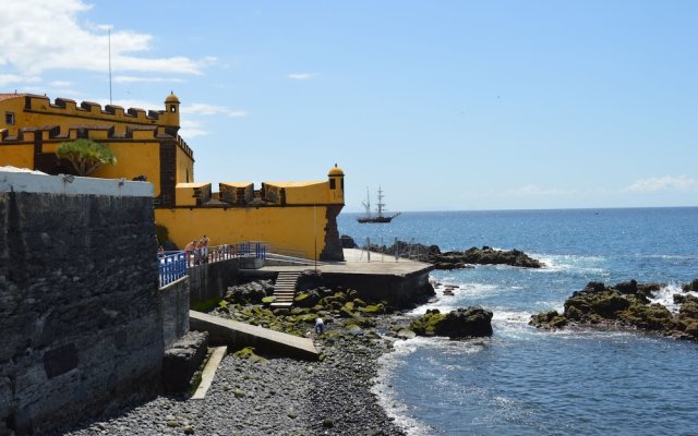 Top Floor with terrace in Funchal