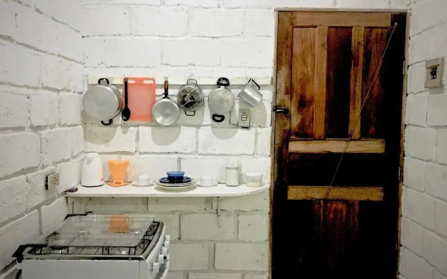 Quitinetes Rusticas Junto a Natureza - Bruxas e Bruxos