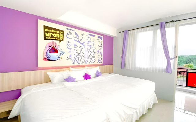 Transformer Center Hotel