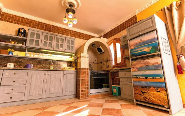 Villa With Pool BBQ Grill Garden Beduintent Sunbeds Jacuzzi