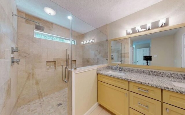Beautiful Home In The Woodlands Best Location