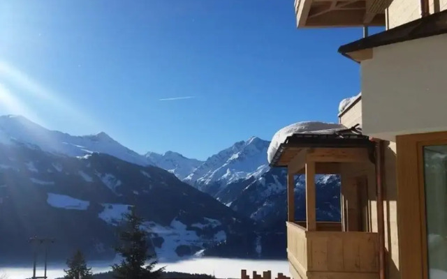 Kitzbuhel Alpine Lodge With Sauna