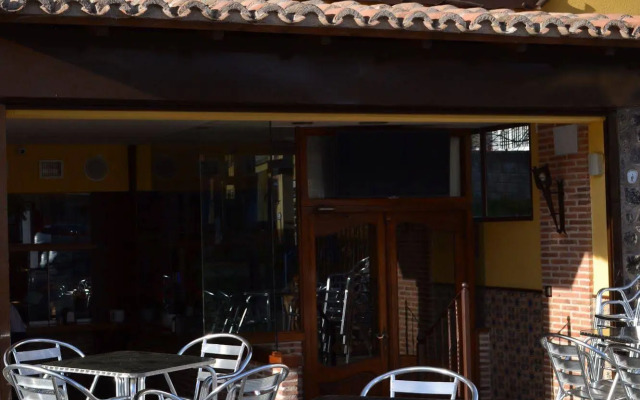Hostal Avenida
