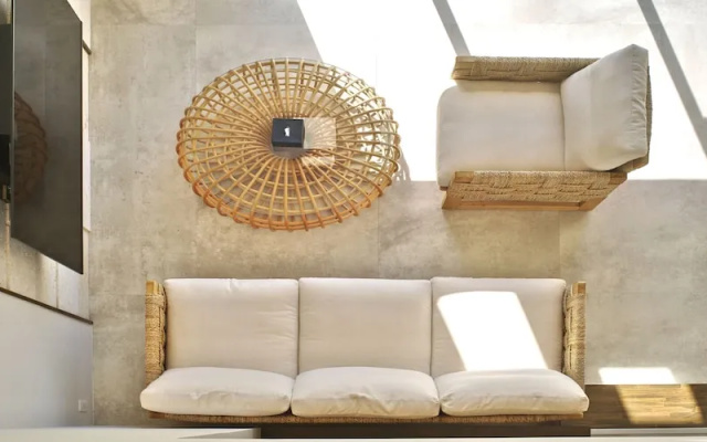 ADANRESORT LANA Villa Suite – Lobby – Motobu