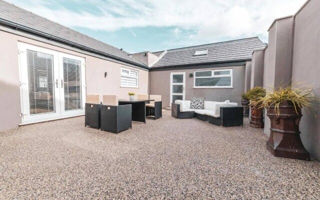 Sandpearl Suite Apartment Near Blackpool, England