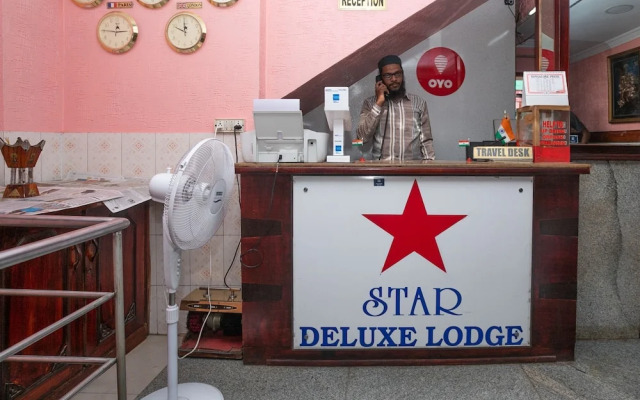 OYO 10435 Star Deluxe Lodge