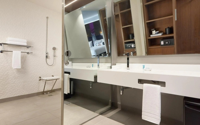 Aloft Queretaro