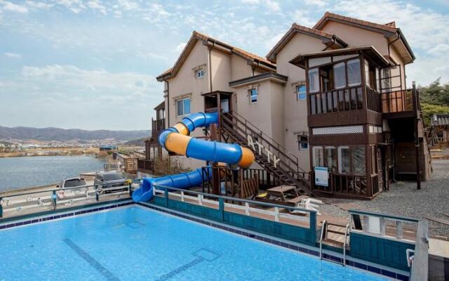 Gyeongju Atty Pension