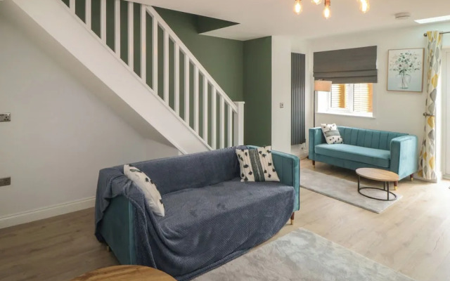 1 Staveley Cottages