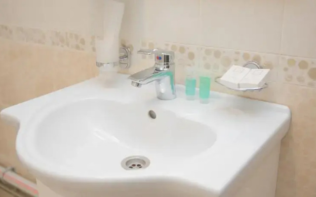 AHome 09 at Balzak str