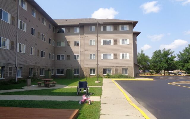 Riverview Suites Apartments