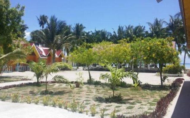 Mayet Beach Resort