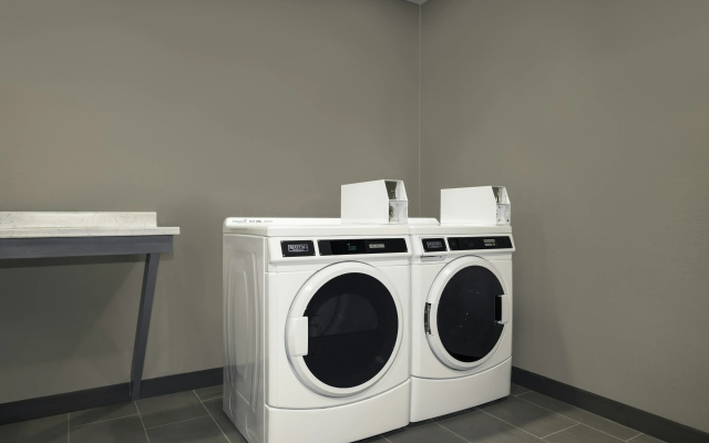 Hampton Inn Midland, On