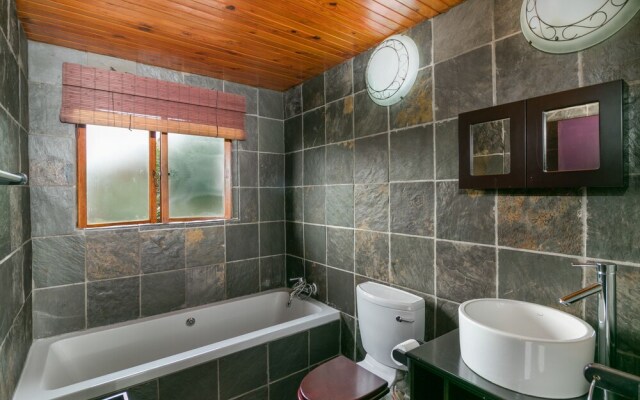 Knysna Lodge Self Catering Accommodation