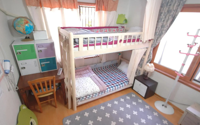 Apple Tree Guest house