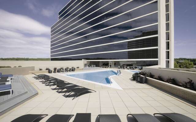 Hyatt Regency Birmingham-The Wynfrey Hotel