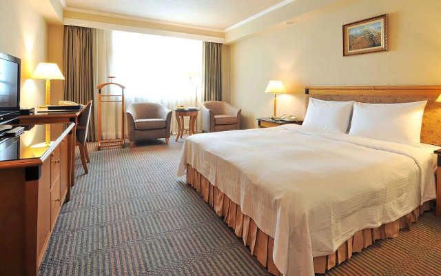 Carlton Hotel-Chung Hwa