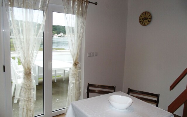 Classic Attic Apartment