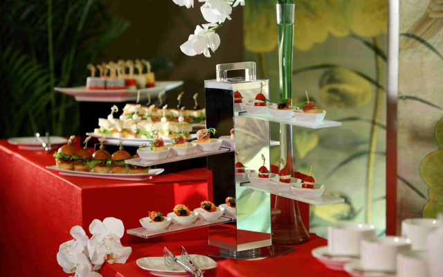 InterContinental Chengdu Century City by IHG