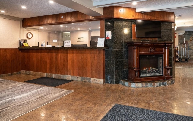 Red Carpet Inn