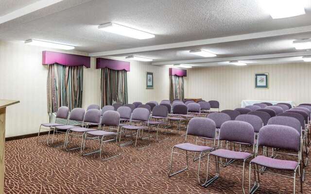 Quality Inn Marietta near Dobbins ARB