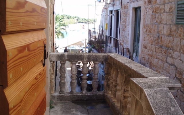 Apartment House Vitaic