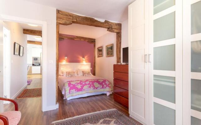 MUNDAKA by Aston Rentals