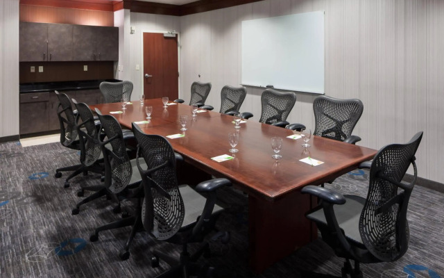 Courtyard by Marriott Santa Clarita Valencia