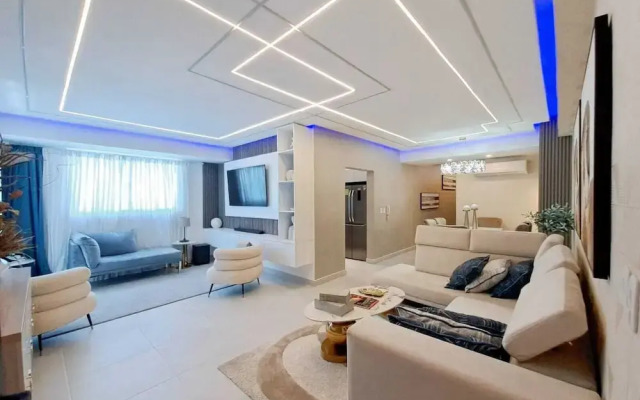 Enjoy Stylish 3br 3, 5b Stylish, Downtown Ocean View