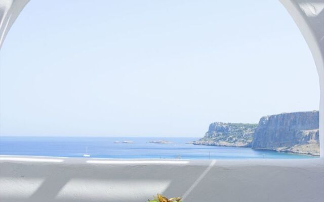Lindos Sun