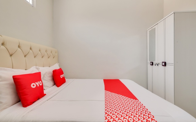 OYO 3972 Simega Residence