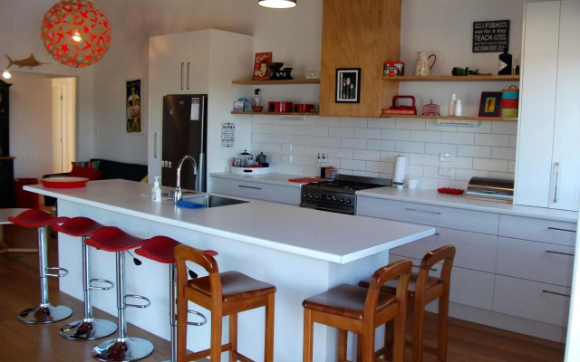 Onetangi Haven - Onetangi Holiday Home