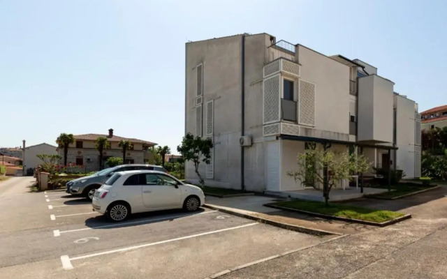 Charming Apartment Sant Elia